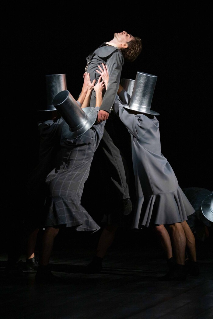 Kafka: Proces - fotografie 12 z 17