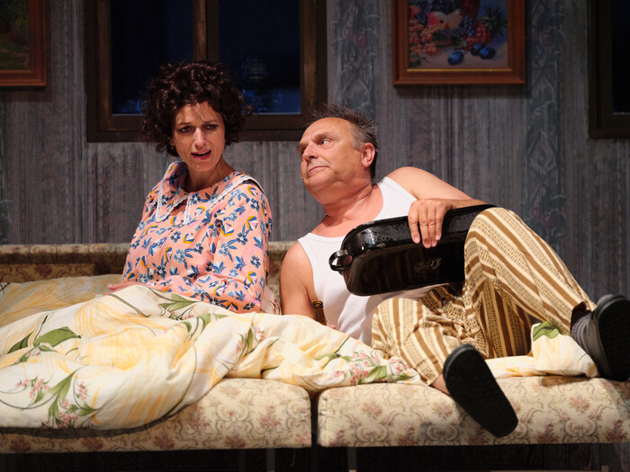 Slunce, seno, jahody - fotografie 4 z 20