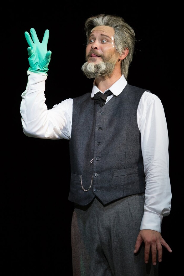 Legenda jménem Holmes - fotografie 28 z 49