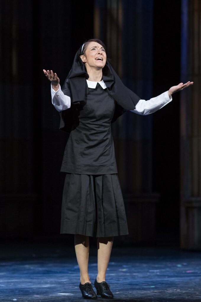 Sestra v akci - fotografie 17 z 24