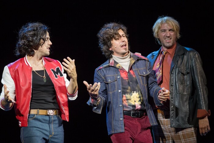 Sestra v akci - fotografie 19 z 24