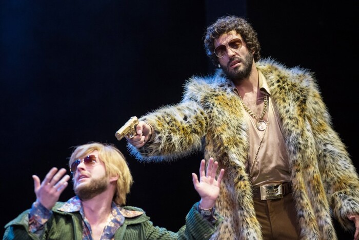 Sestra v akci - fotografie 23 z 24