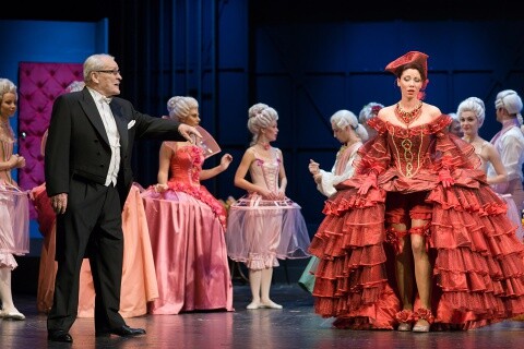 Mam'zelle Nitouche - fotografie 16 z 49