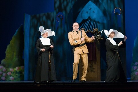 Mam'zelle Nitouche - fotografie 28 z 49