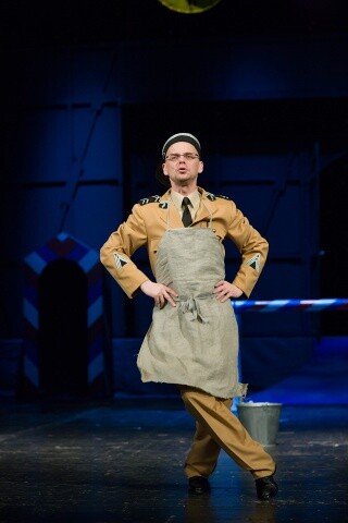 Mam'zelle Nitouche - fotografie 37 z 49