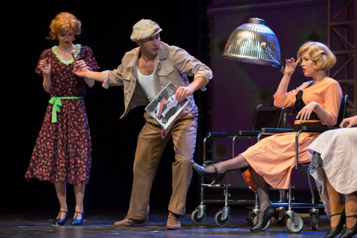 Bonnie & Clyde - fotografie 12 z 38