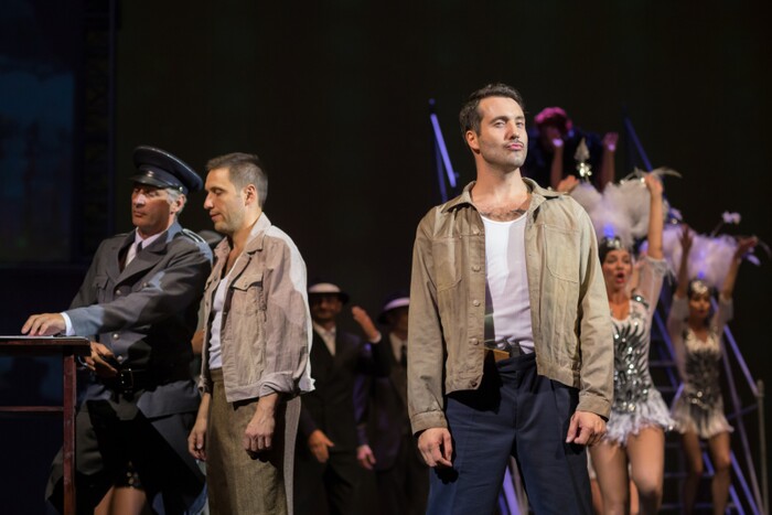 Bonnie & Clyde - fotografie 21 z 38