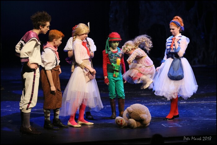 Královna Kapeska - fotografie 9 z 26