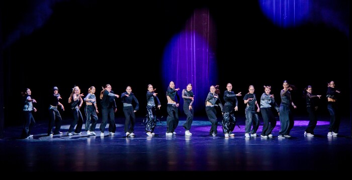 Contemporary Gala - SUMMER DREAM - fotografie 9 z 21
