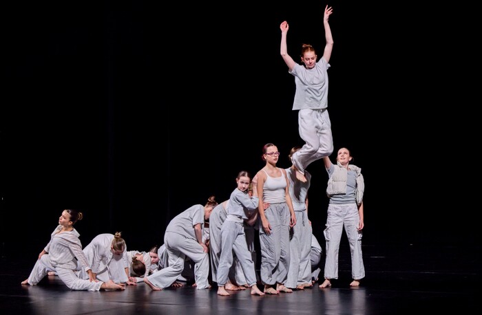 Contemporary Gala - SUMMER DREAM - fotografie 20 z 21