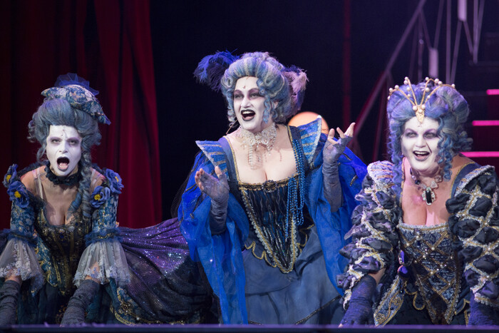 Dracula 2015 - fotografie 1 z 14