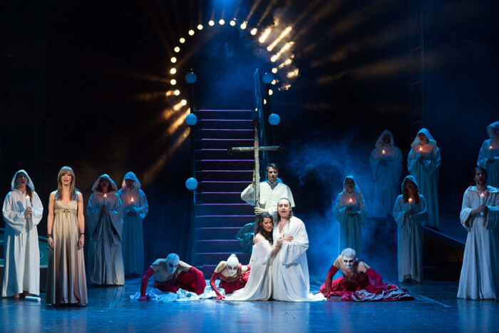 Dracula 2015 - fotografie 2 z 14