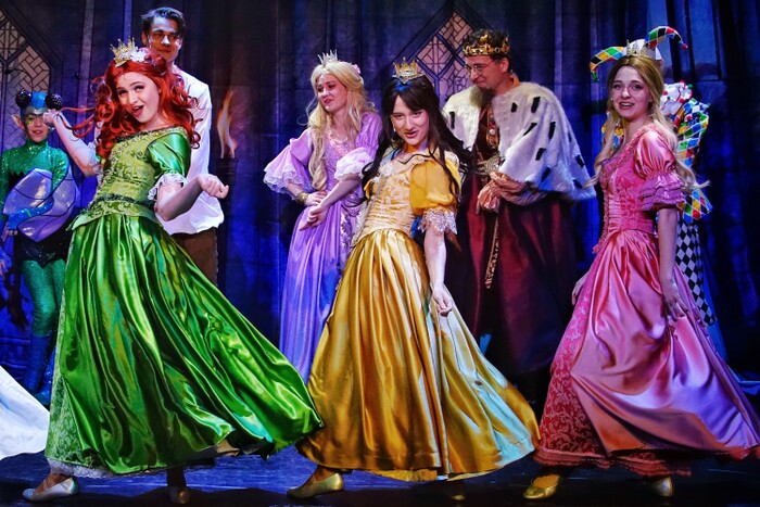 Zlatovláska - fotografie 5 z 11