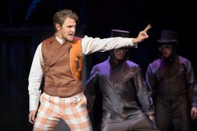 Gallery - Legend named Holmes - official photo by David Kraus