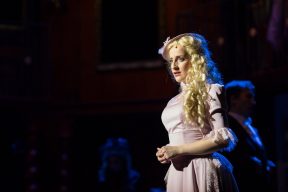 Gallery - Legend named Holmes - official photo by David Kraus