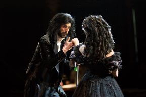 Gallery - Legend named Holmes - official photo by David Kraus