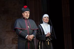 Gallery - SISTER IN ACTION - official photo by David Kraus