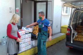 Gallery - HDK Live helps homes for the elderly